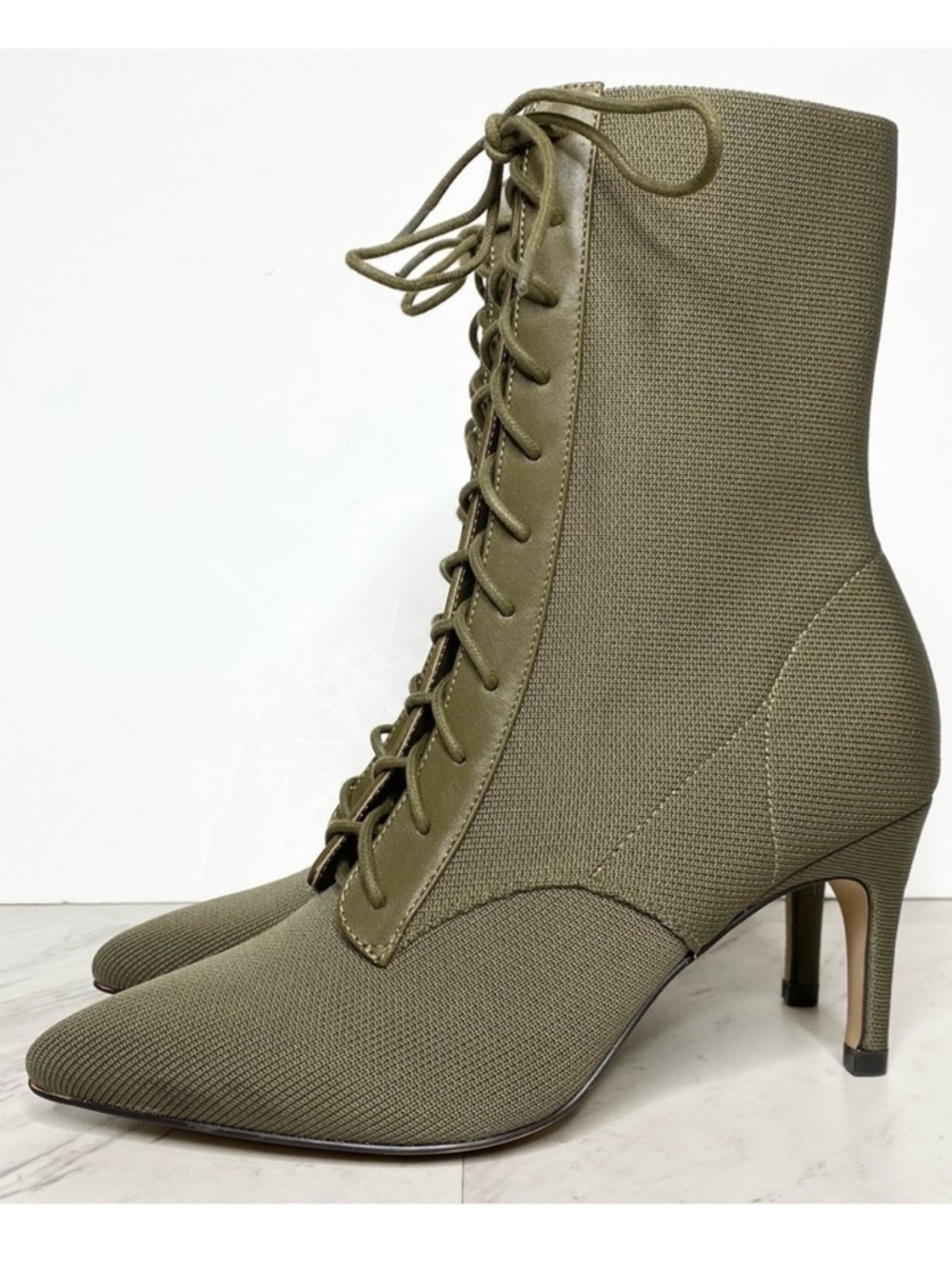 Charles David Piranha Green Lace Up Pointed Toe Boot 7M